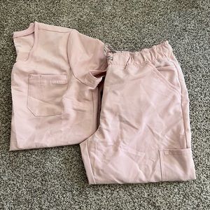 Jaanuu pale pink scrub set